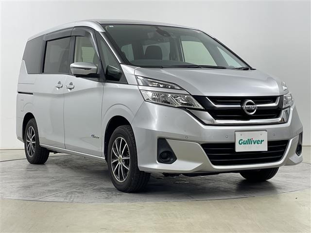 セレナ 2.0 X 4WD 修復歴無し