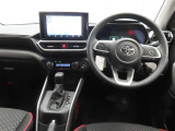 ぜひ展示車の運転席に座ってみてください。