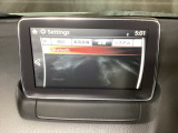 Bluetoothに接続することで、スマートフォンに入っている音楽アプリを車内で楽しめたり、通話が出来ます♪