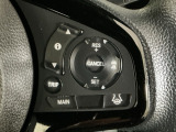【アダプティブ・クルーズ・コントロール】予め設定した車速内でクルマが自動的に加減速。 前走車との適切な車間距離を維持しながら追従走行し、高速道路でのドライバーの疲労を軽減してくれる嬉しい機能付♪