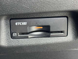 今では必需品のETCもパネルデザインにフィットするビルトインタイプなので、見た目もスッキリとしています