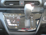 フルオートエアコン 設定した温度で車内を快適にしてくれます♪