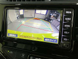 バックモニター付きで車両後方を画像で安全確認することが出来ます!
