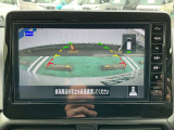 ナビ画面にアラウンドビュ-モニタ-(リアワイド)の映像を映し出しています。  狭い場所での車庫入れをサポ-トしてくれる便利アイテムです。