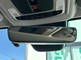 店舗にて現車の確認もいただけますので、お電話で在庫のご確認の上是非ご来店くださいませ。