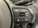 【アダプティブ・クルーズ・コントロール】予め設定した車速内でクルマが自動的に加減速。 前走車との適切な車間距離を維持しながら追従走行し、高速道路でのドライバーの疲労を軽減してくれる嬉しい機能付♪
