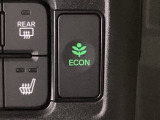 ★ECONスイッチ★ エコドライブを加速しよう!スイッチをONにすると、運転の仕方によるロスを抑え込み燃費をよくするようクルマが頑張ります(*^ー^*)燃費向上にチャレンジ♪