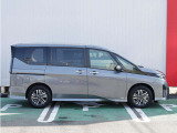 『サイドシルエット』運転席側写真になります。