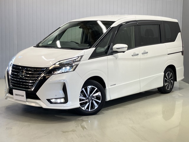 セレナ 2.0 ハイウェイスターV 