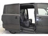当店は全車『ロングラン保証』付!(1年間、距離無制限 HV車はHV保証付) 別途延長保証もご用意しております♪ ぜひ現車を確認にご来店ください
