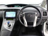 運転席廻りです。