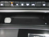置くだけ充電可能!