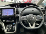 セレナ 1.2 e-POWER ハイウェイスターV 