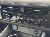 オートエアコンで温度を設定するだけで快適な車内環境を維持することができます!