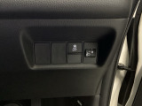 運転席から操作しやすい各種スイッチ