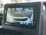 バックカメラももちろんついておりますので車庫入れの安心感がアップしますね!