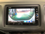 【バックカメラ】駐車時に安心のバックカメラが装備されています!