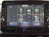 嬉しい装備です♪フルセグTV・DVD再生・Bluetoothオーディオに対応しています!!