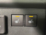 寒い日のドライブを快適にする運転席&助手席シートヒーターが付いてます。アクセサリーソケット(12V/120W)も装備されています。