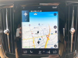 【9インチタッチスクリーン純正HDDナビ】「Apple Car Play」「Android Auto」対応のボルボ先進ナビゲーション「SENSUS」。最新地図データへ無料更新してお渡しします。