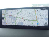 【カーナビゲーション】初めての場所も、すぐにお出掛けいただけます。ナビがあれば知らない道も安心ですね★ ナビは「走行安全性」を優先した、見やすい位置に配置しました。