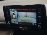 駐車が苦手な方でも安心のバックガイドモニター搭載。 後方の映像をクリアに表示し、ガイドラインで車庫入れや縦列駐車をしっかりサポート。毎日の運転がぐっとラクになります。