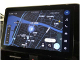 純正ナビを装備。タッチパネル式で使いやすく、お出かけもラクラクです。