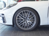 21インチ 911 Turbo Design ホイール ブレーキキャリパー(ハイグロスブラック塗装)