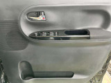 乗り降りもしやすいお車になります★