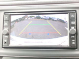 駐車に便利なバックモニター搭載車です。後方の映像が見えるのでバックも安心です。