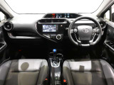 見通しのよいすっきりとした視界で、誰でも運転しやすいです。運転のしやすさは疲れにくさにも繋がりますよ♪