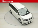 両側パワースライドドア付きだから、狭い駐車スペースなどでの乗り降りラクラク♪小さなお子さまのいるご家庭には嬉しい装備です。
