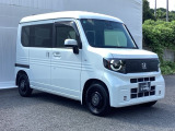 スライドドアなら狭い駐車場でもドアをぶつける心配がありません。ステップが低く乗り降りもしやすいです。
