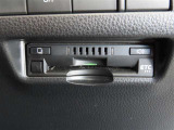 ETC車載器付きです。高速道路の料金所もスムーズに通過できます。