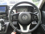 握りやすい大きなハンドルで運転しやすいです♪