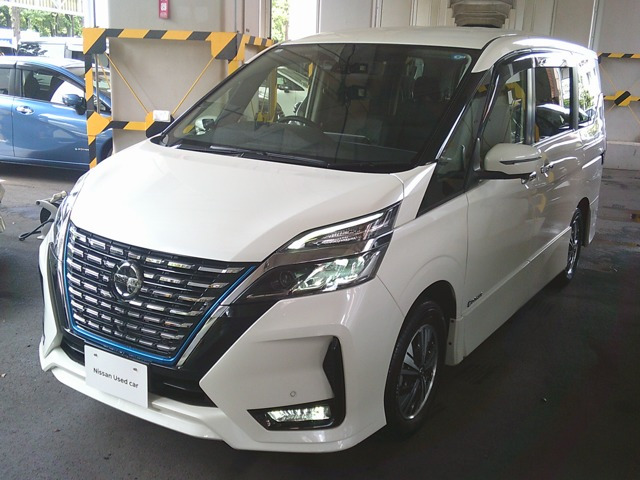 日産 セレナ 
