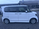 ご納車前には納車点検整備を実施いたします。指定交換部品(エンジンオイル、オイルエレメント、ワイパーゴム等)新品交換致します。その他必要交換部品は点検時交換致します。