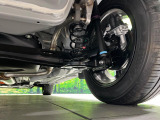 お車を安心してお乗りいただく為には、足回りの定期点検が欠かせません。サービスサポート(有償保証)では無料点検もご提供しており、安心のカーライフをお過ごしいただけるサポート体制が整っています。