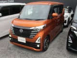 綺麗なプレミアムサンシャインオレンジ色のルークスハイウエイスターX登場です。