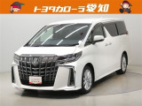 おひとり、恋人、ご友人、ご家族など、少人数でも大人数でもお出かけが楽しめます。この車で楽しいドライビングライフを送りましょう♪