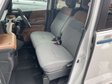 運転席・助手席シートヒーターです。寒い冬も快適です。
