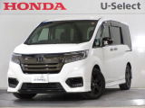 ワンオーナー車の2020年、ステップワゴン(e:HEVスパーダ G・EX ホンダセンシング)が入庫しました。当社自社工場にて法定点検を実施しております。過去の整備は整備記録簿での確認ができます。