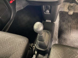 ミッションはフロア5MT!マニュアル車です!