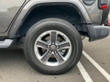 タイヤの状態も良好です。