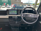 大きなガラスで視界が良く運転しやすいです