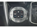 運転席と助手席でそれぞれお好みの温度設定が可能です。便利です♪