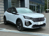 当社の納車前点検・サービスの内容は、車検点検・法定12ヶ月定期点検・油脂類の点検及び交換・バッテリーの点検及び交換等を行い、良好な状態にてご納車させていただきます。