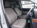 運転席はご覧の通り。
