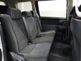 ゆとりある広々とした車内空間は、ドライブを始め買い物やレジャーなど、幅広く活躍します。一人でもみんなとでもお出かけを楽しみましょう!