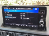 ナビ機能だけでなく、フルセグ、Bluetoothなどのオーディオ機能がついています!
